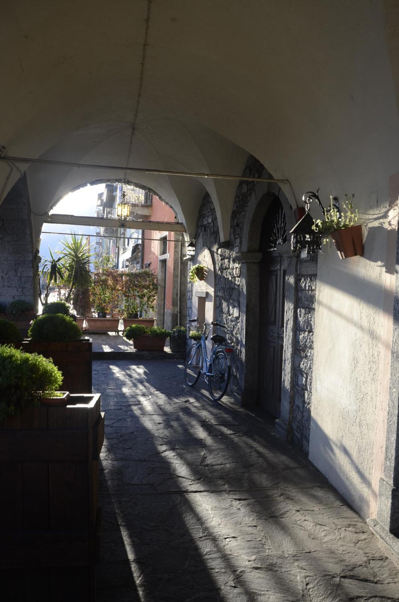 Anma Cottages The Secret Garden Pianello Del Lario Buitenkant foto