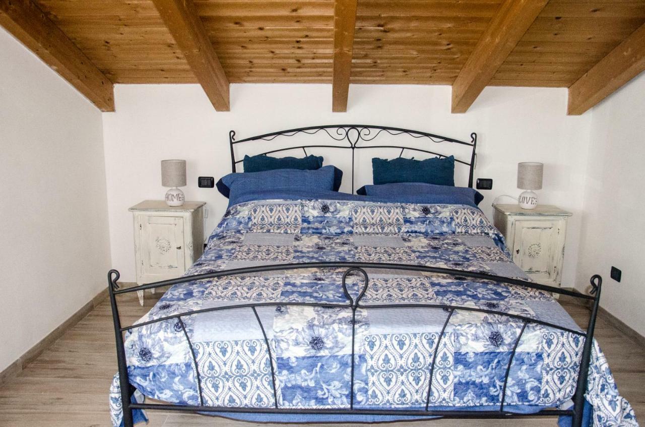 Anma Cottages The Secret Garden Pianello Del Lario Buitenkant foto